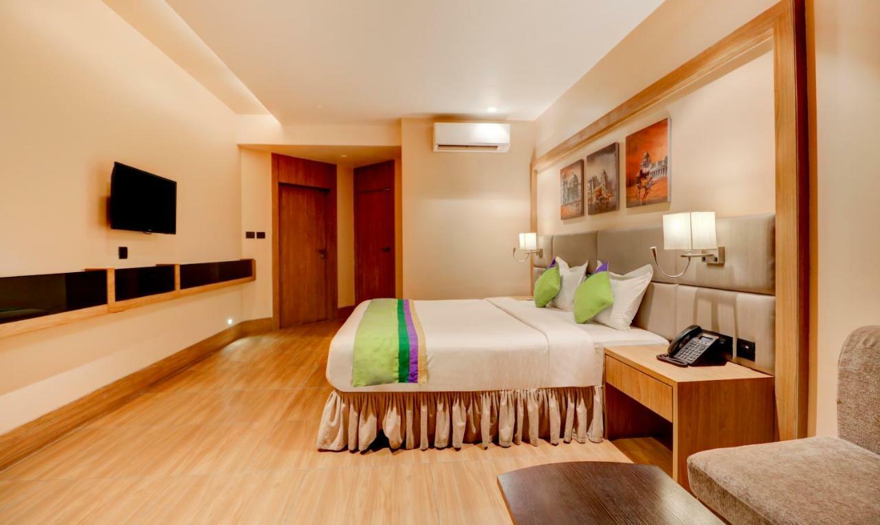 Treebo Radhe Palace Калькутта Экстерьер фото