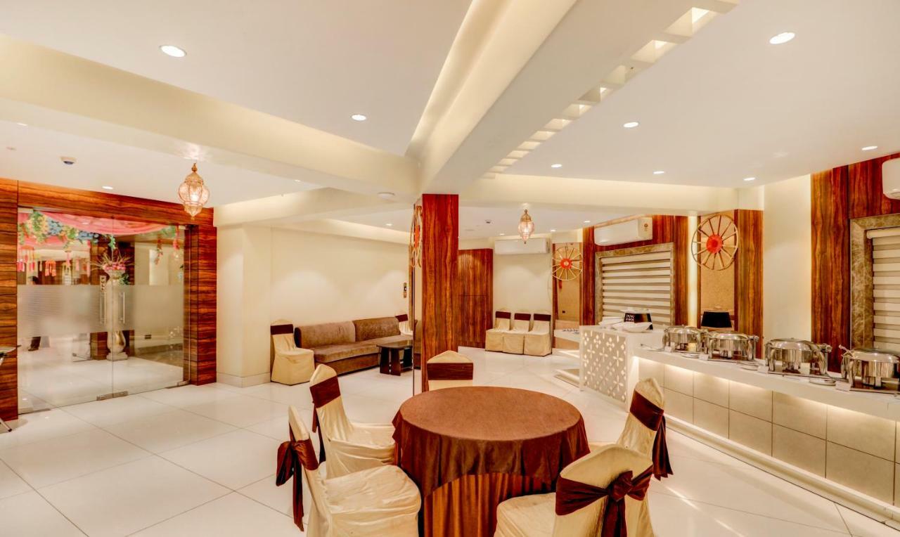 Treebo Radhe Palace Калькутта Экстерьер фото